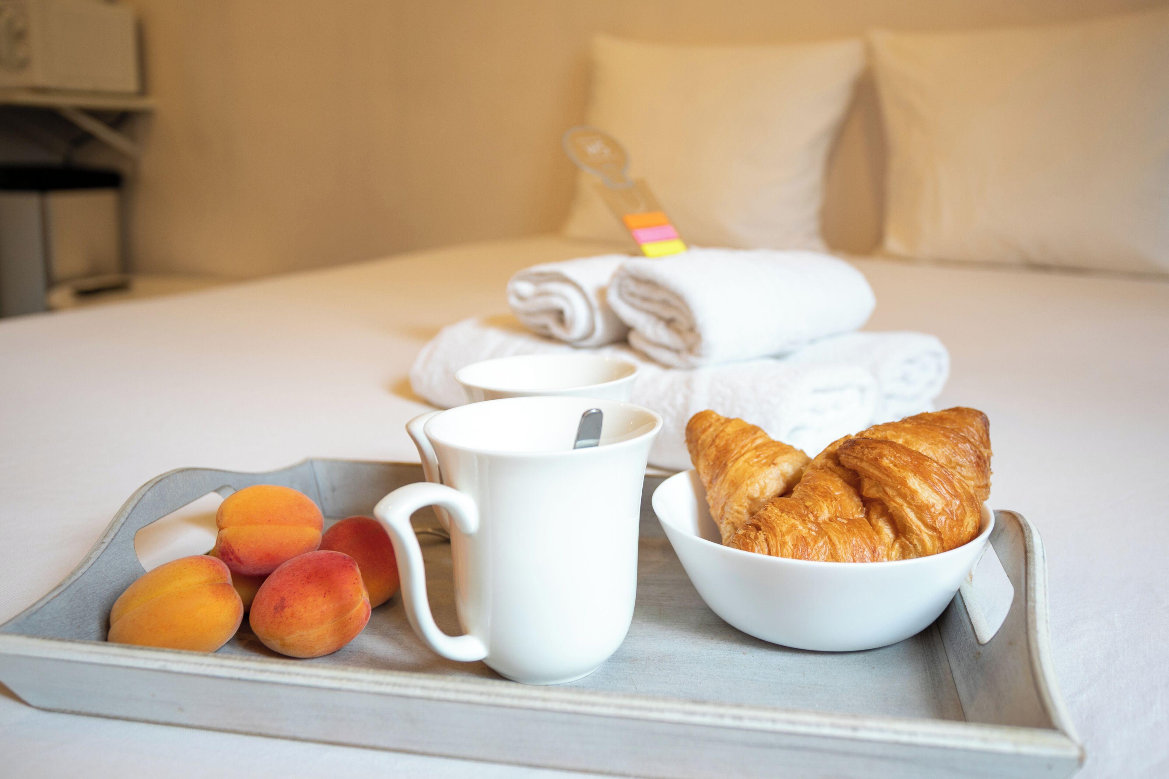 Ws Opera-Folies Bergeres Paris